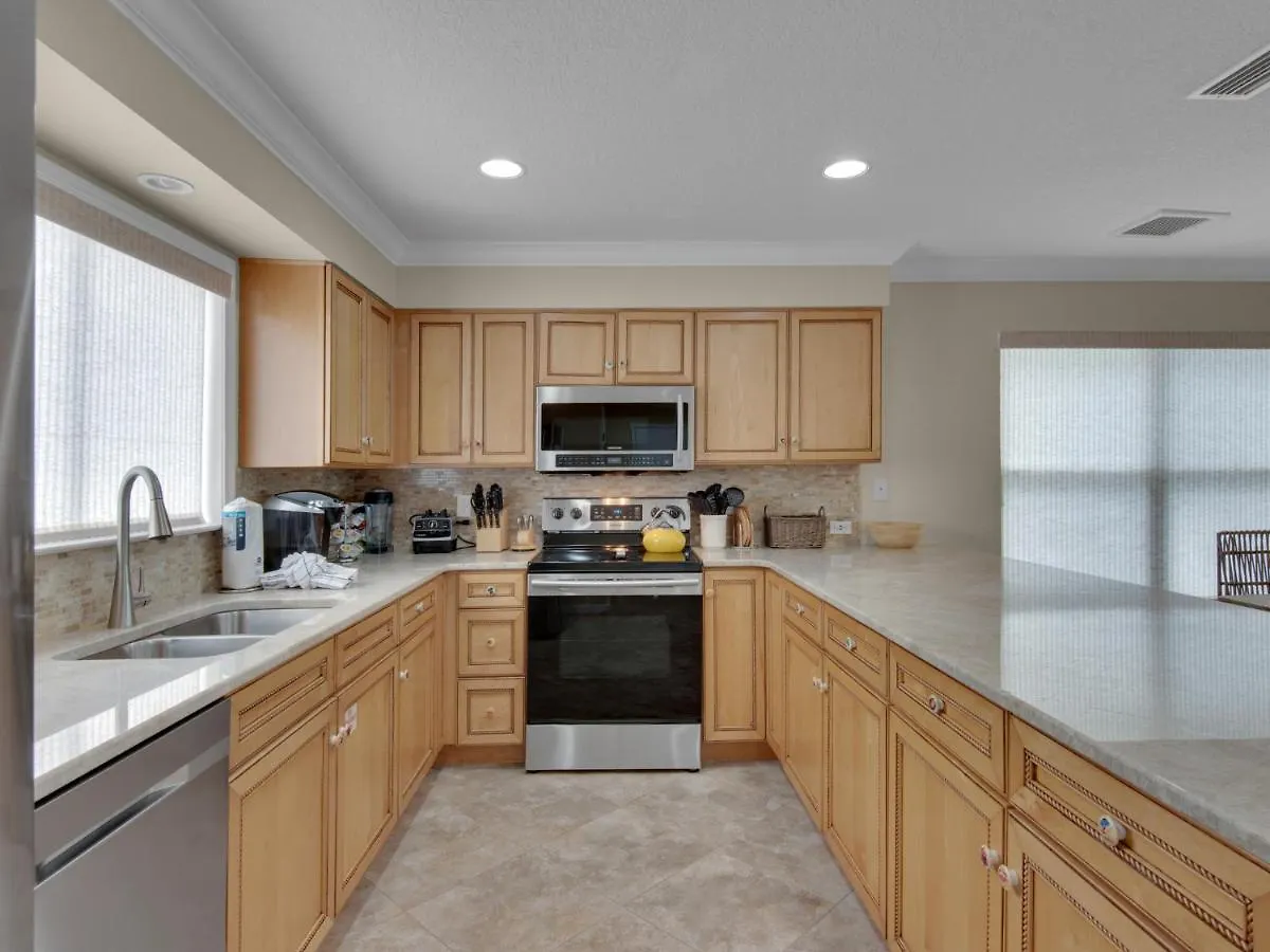 Quiet Surf Townhomes II #5 By Newman-Dailey دستين 0*,  الولايات المتحدة الأمريكية