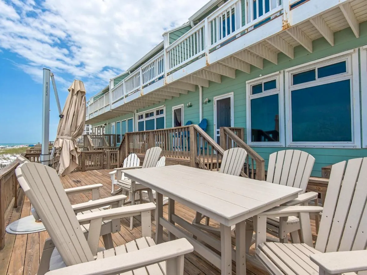 Quiet Surf Townhomes II #5 By Newman-Dailey デスティン 0*,